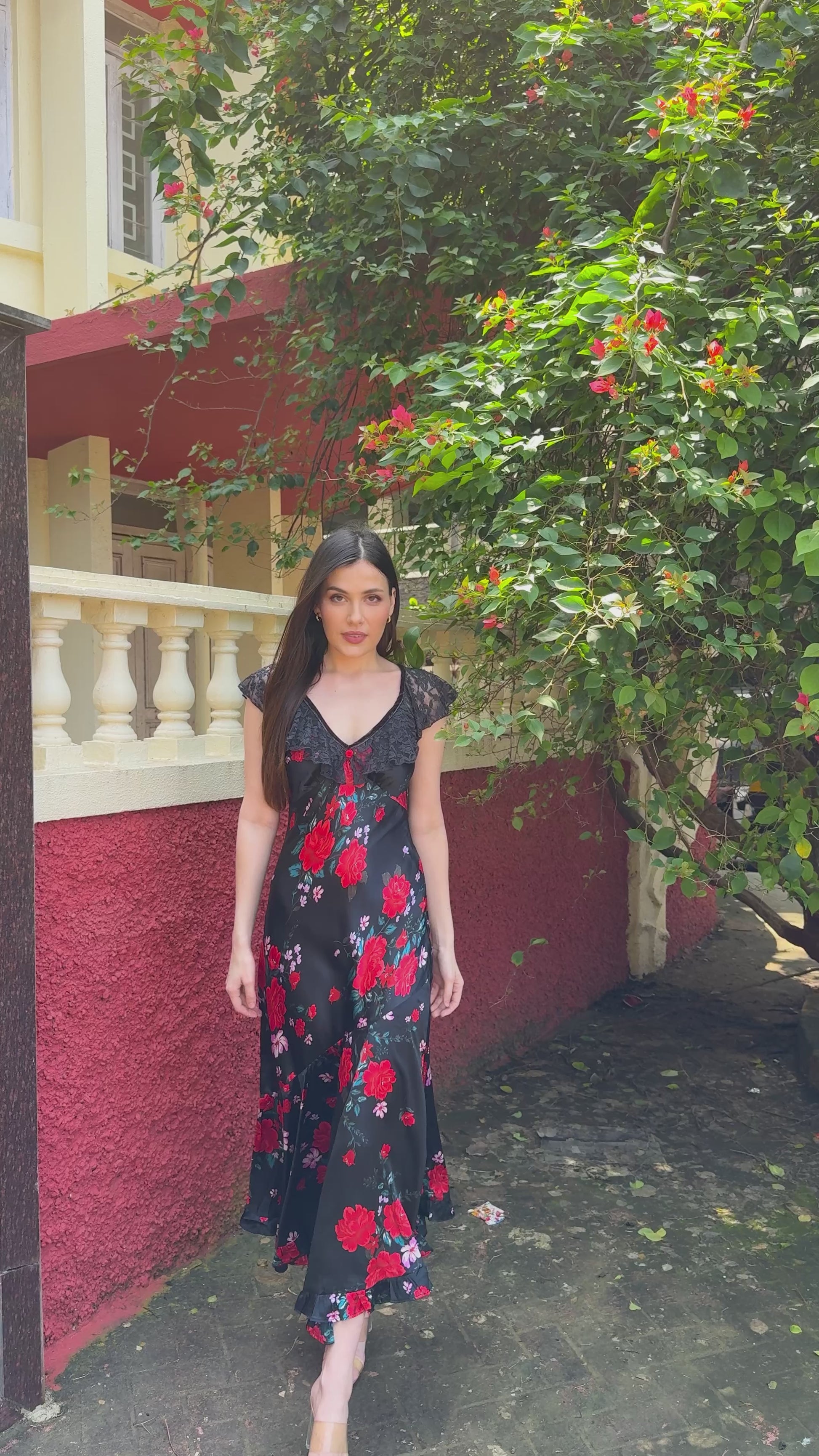 Rosa Noir Midi Dress